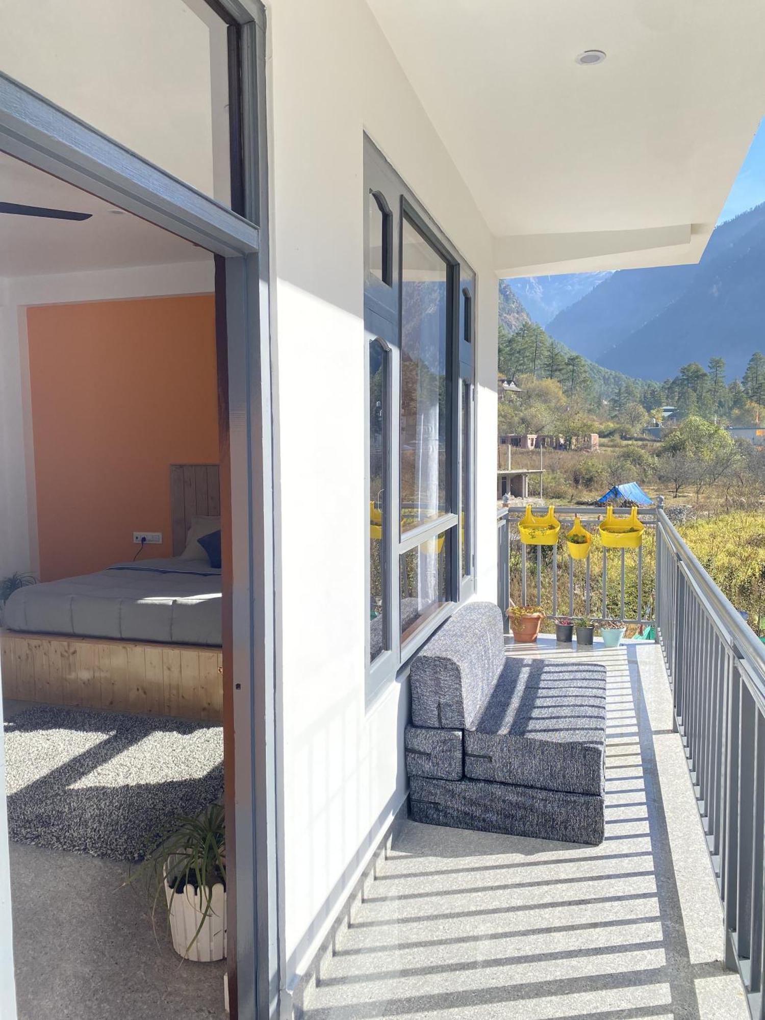 Himtrek Stays, Kasol Dış mekan fotoğraf