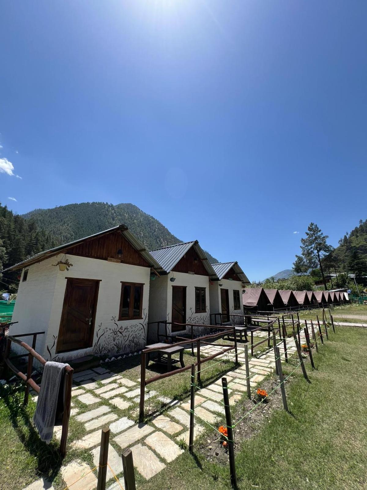 Himtrek Stays, Kasol Dış mekan fotoğraf
