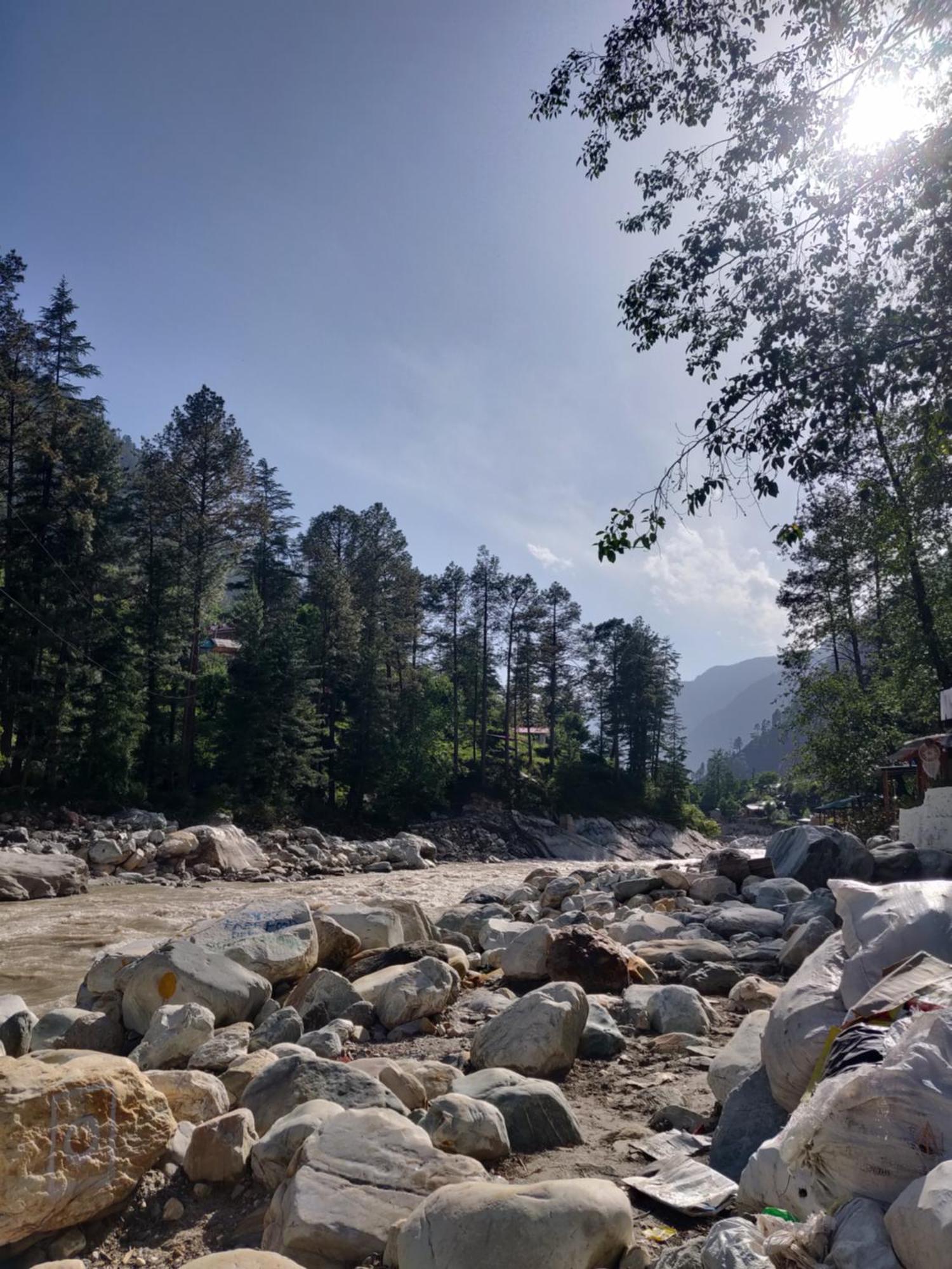 Himtrek Stays, Kasol Dış mekan fotoğraf